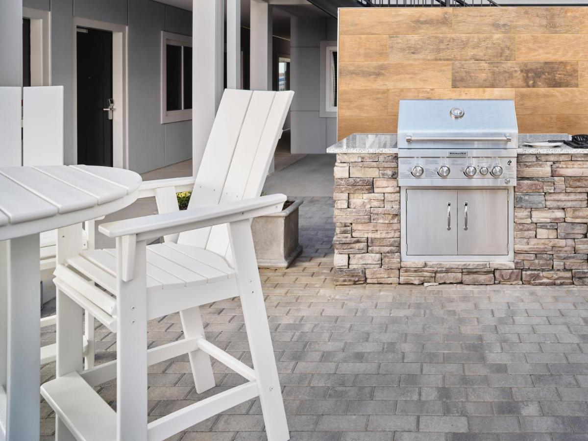 Stayapt Suites San Antonio-Randolph Live Oak Eksteriør billede