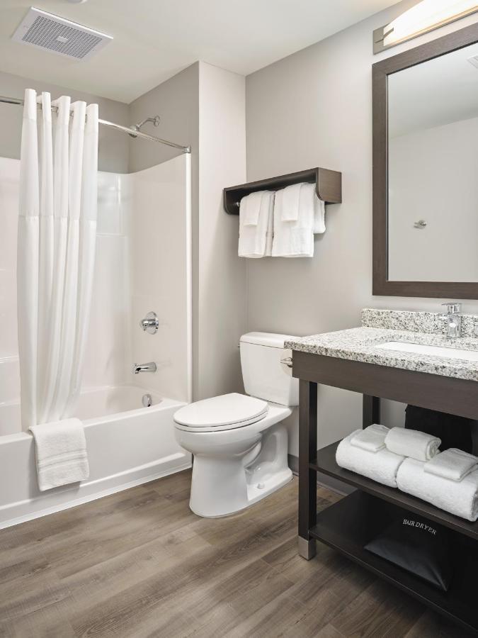 Stayapt Suites San Antonio-Randolph Live Oak Eksteriør billede